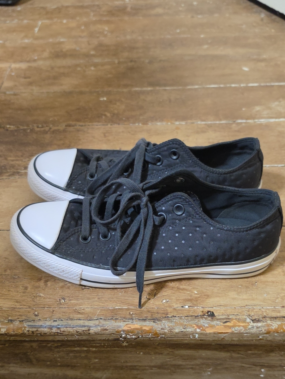 Converse Womens Black Dots Design Canvas Sneakers
